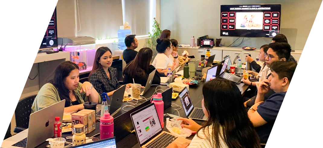 The H:Digital team having a productive day at the Hakuhodo Philippines office.